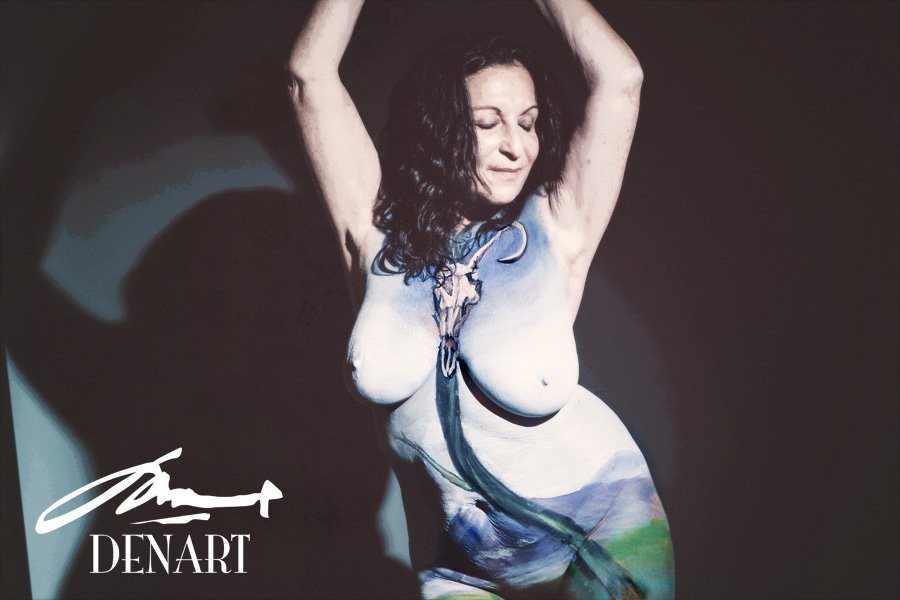 Deers Skull With Pedernal