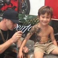 Bay artist's 'tattoos' bring smiles to little faces